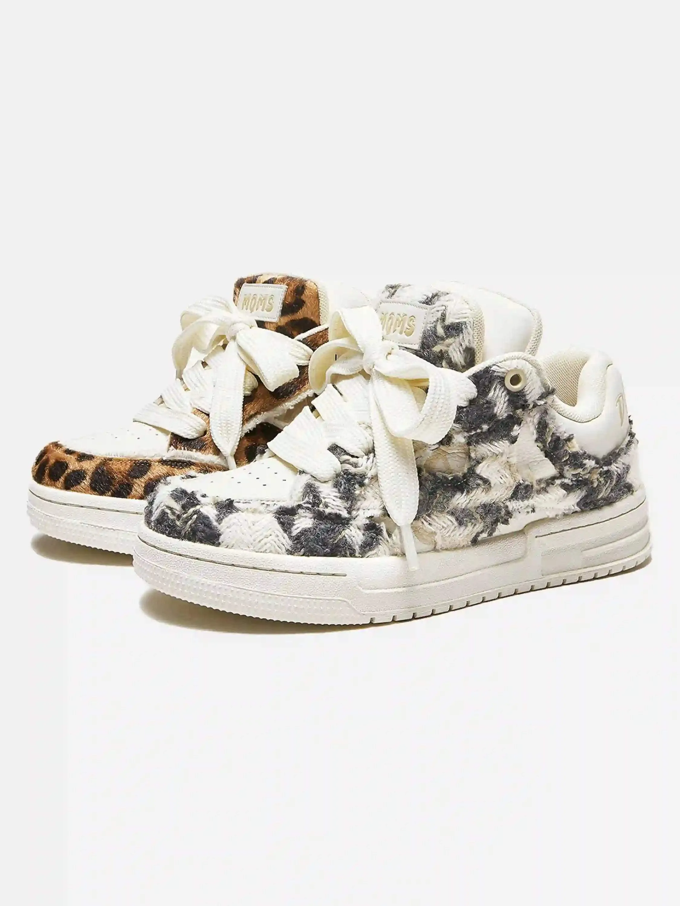 Bread Wear-Resistant Sneakers