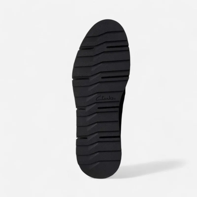 Clarks Loriini West