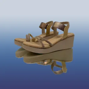 DazzleDiva antique wedges
