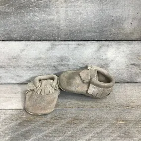 Freshly Picked Soft Sole Leather Hologram Iridescent Moccasins size 1c