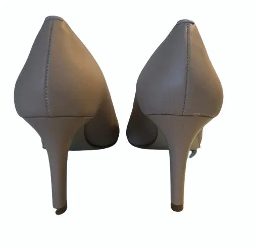 Karen Koo 7682442BE- Court Shoe