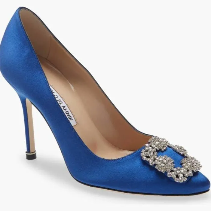 Manolo Blahnik Satin Hangisi Pumps 105