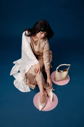 PERFORATED HEEL MULE WITH BOW